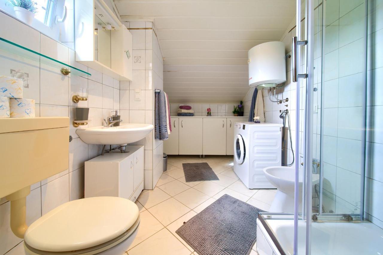 Apartment Mladen 克尔克 外观 照片