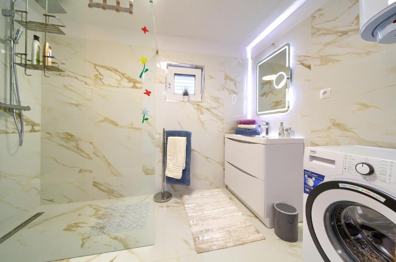 Apartment Mladen 克尔克 外观 照片