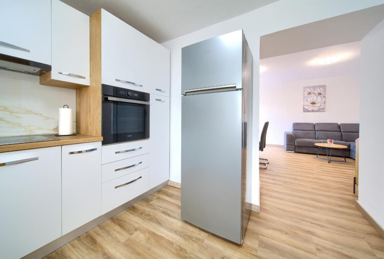 Apartment Mladen 克尔克 外观 照片